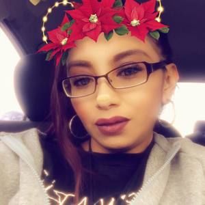 Meet your Posher, Cassandra